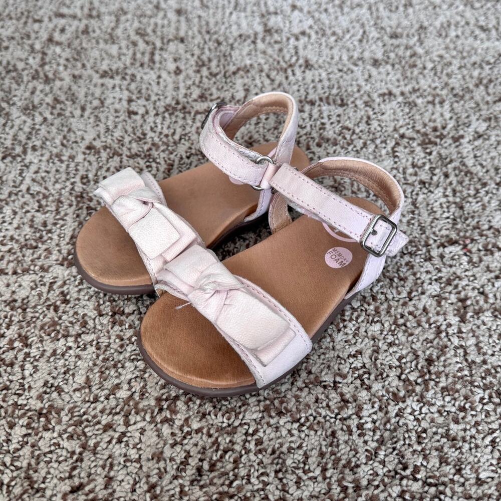 Stride Rite Light Pink Leather Velcro Sandals size 6.5 toddler girls